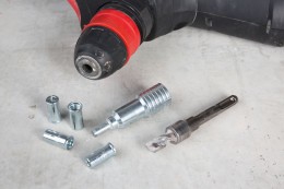 chevilla__frapper_w_ed_outils_pose_ chevilla__frapper_w_ed_outils_pose_